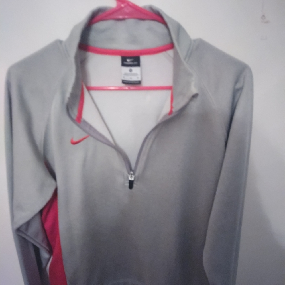 Nike pull over - Picture 2 of 4